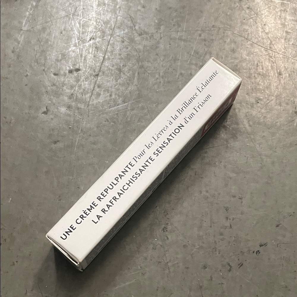 Buxom Full-On Plumping Lip Cream in Dolly. Brand new in box - Picture 5 of 5